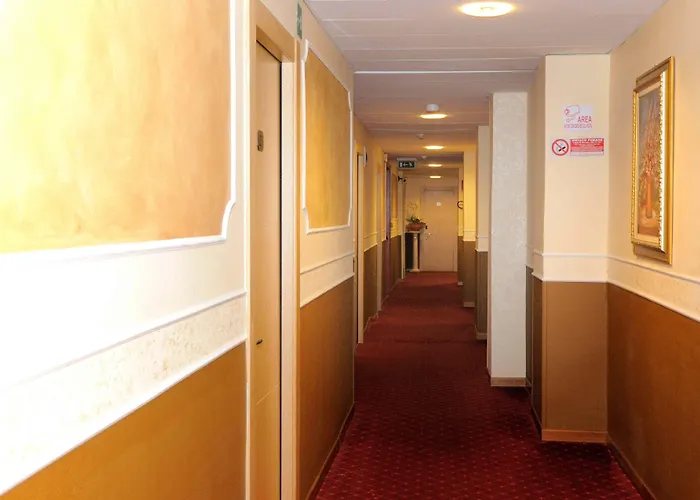 Corallo Готель