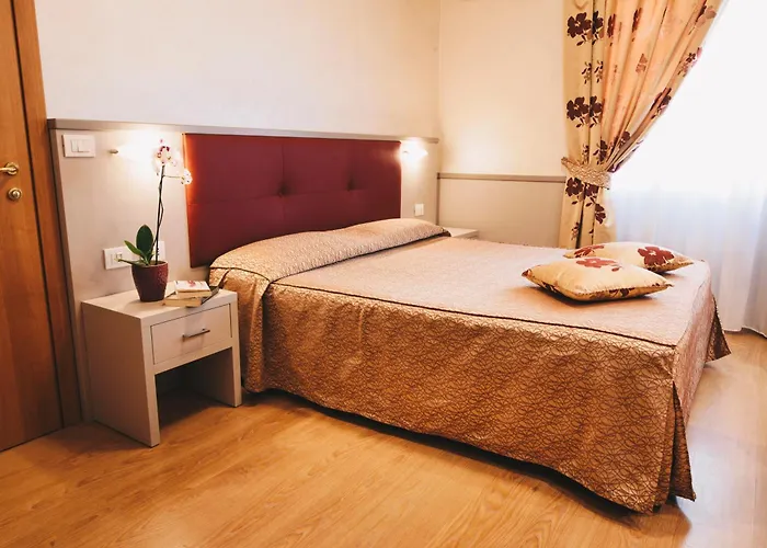 Corallo Отель Специя