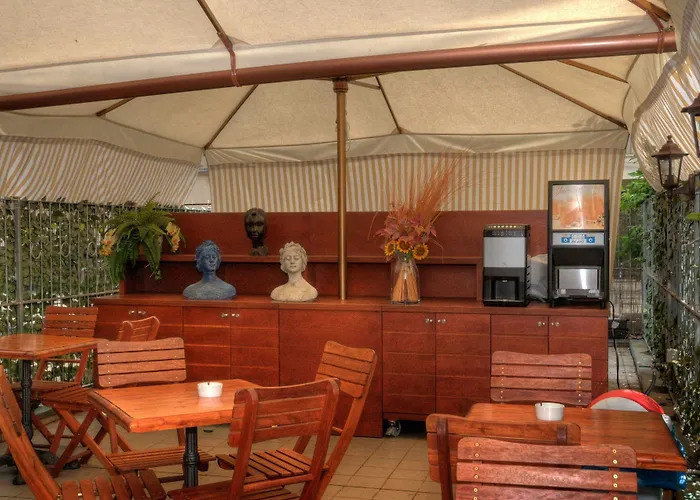 Отель Corallo 3*