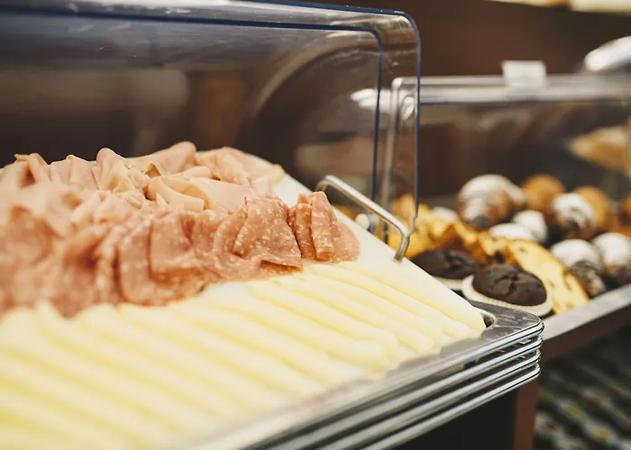 Отель Corallo 3*